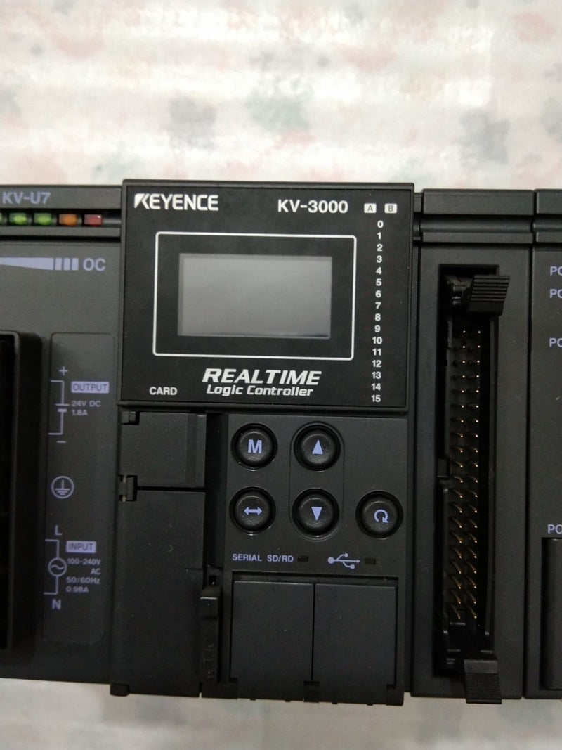 1PCS Used KEYENCE KV-3000