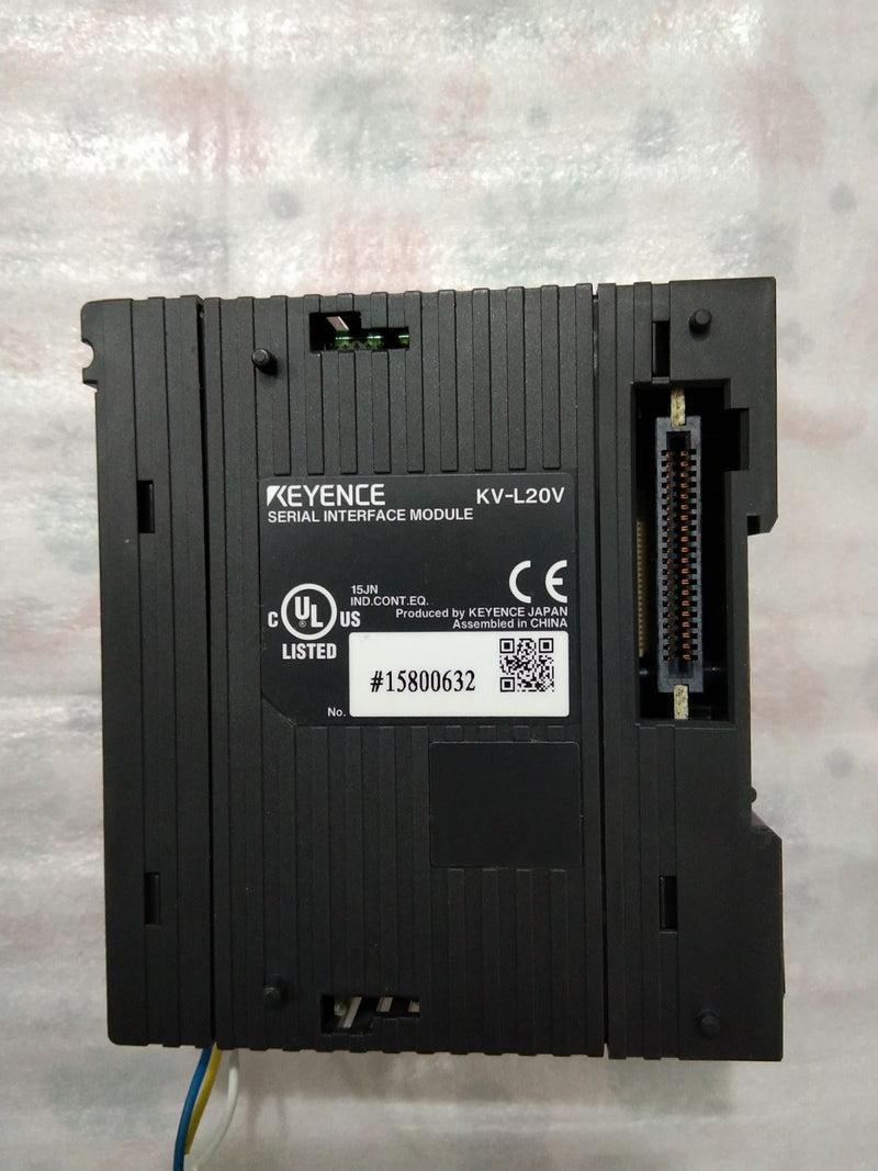 1PCS Used KEYENCE KV-3000