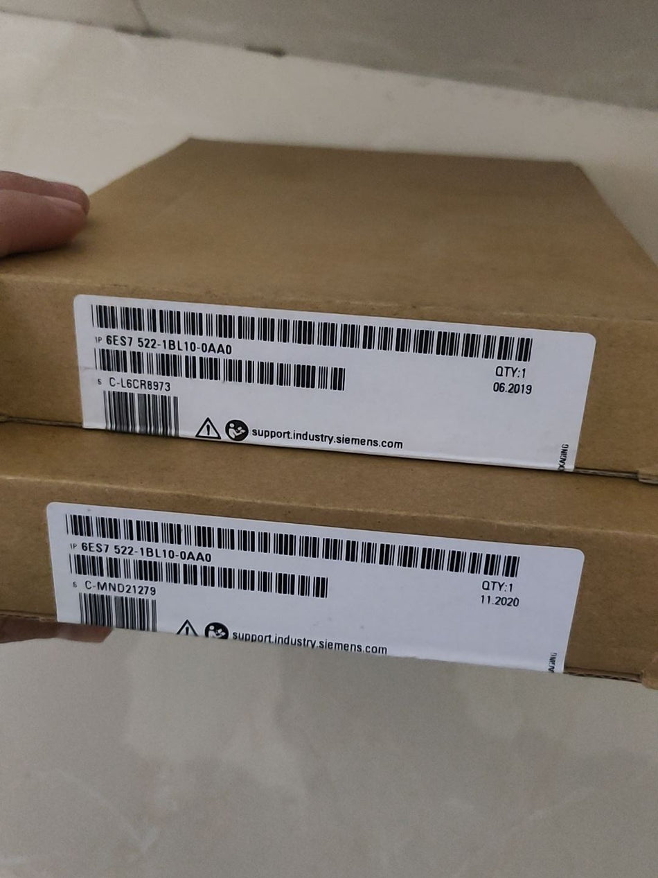 1PCS全新西门子6ES7522-1BL10-0AA0 