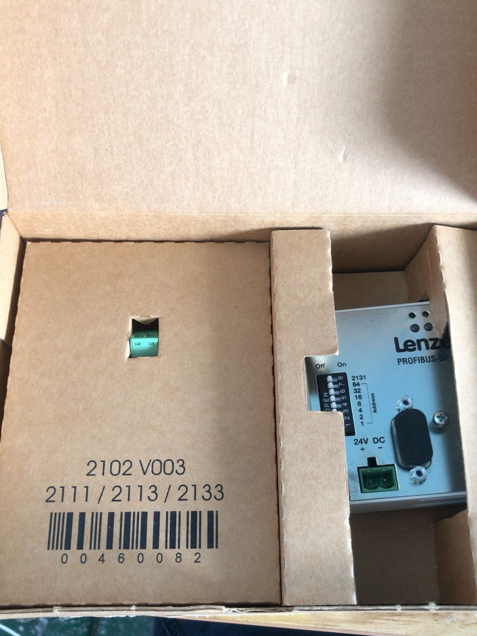 1 件 LENZE EMF2133IB 全新