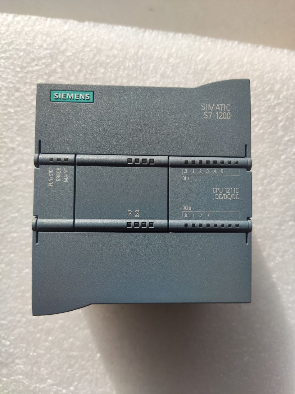 1 PC USADO Siemens 6ES7211-1AE40-0XB0