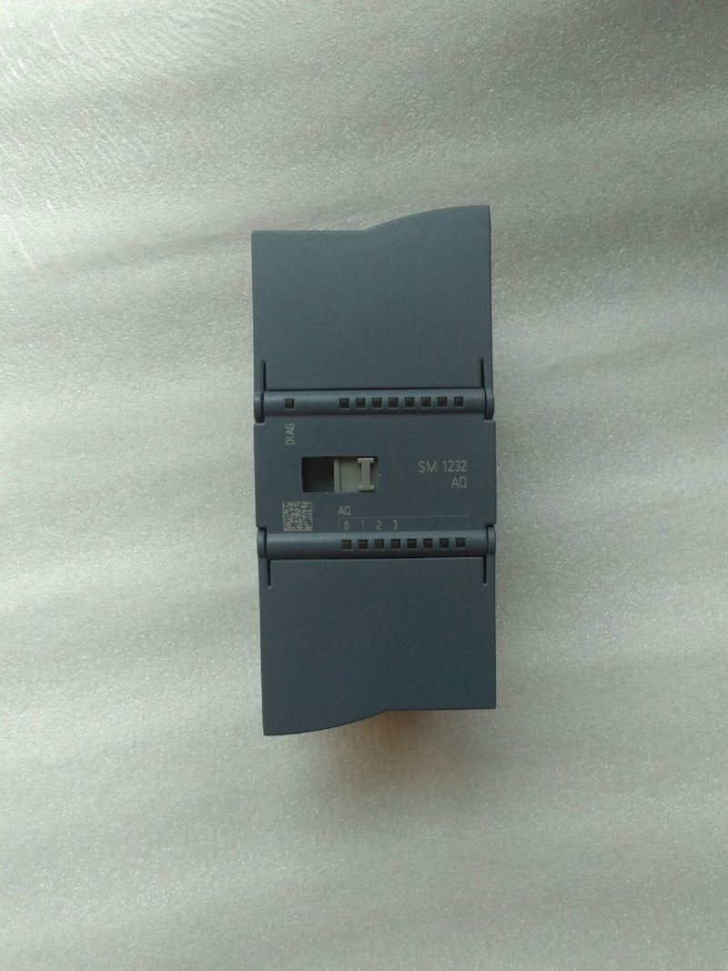 1PC USED Siemens 6ES7232-4HD32-0XB0