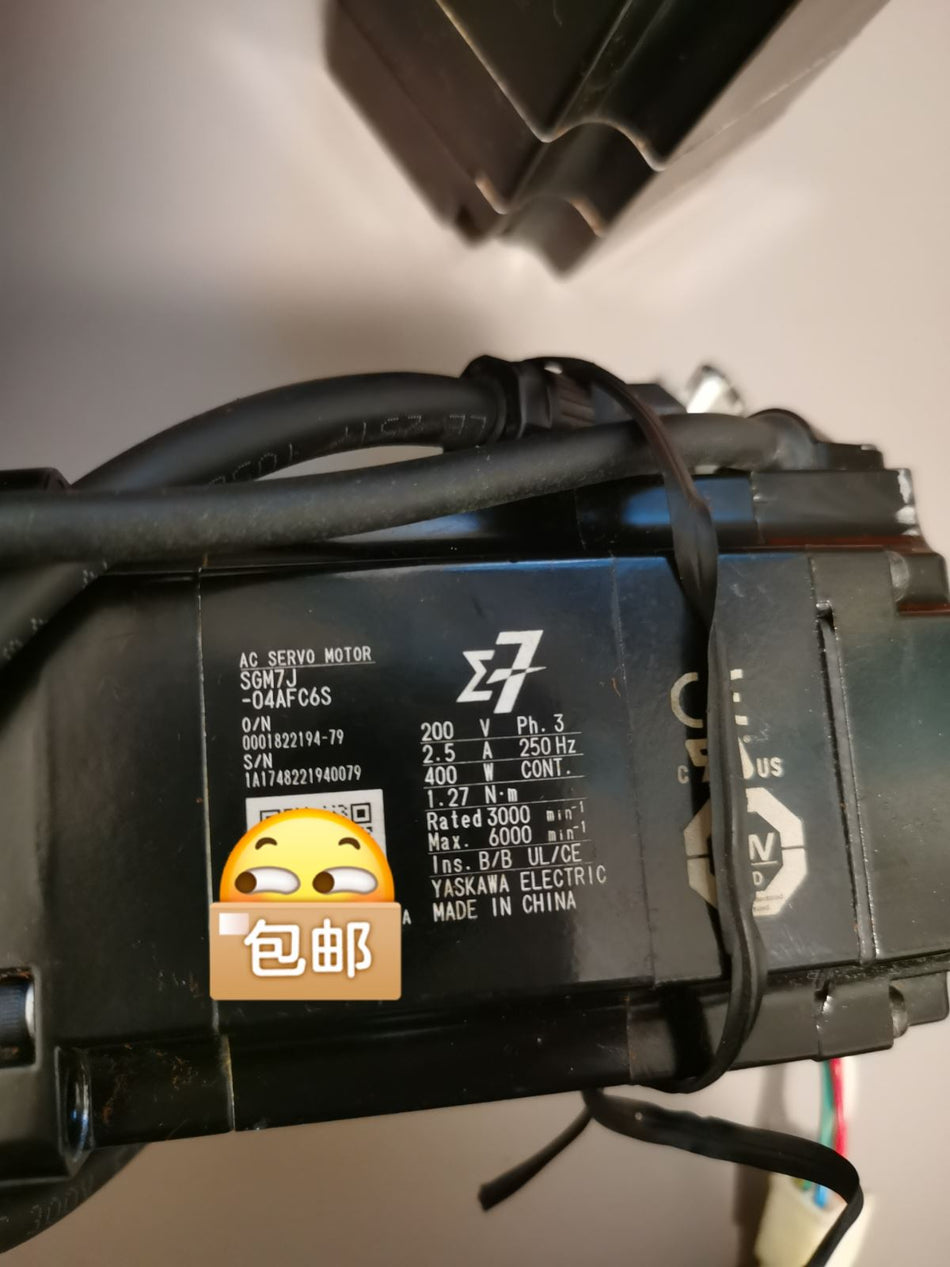 1PC USED Yaskawa SGM7J-04AFC6Shused