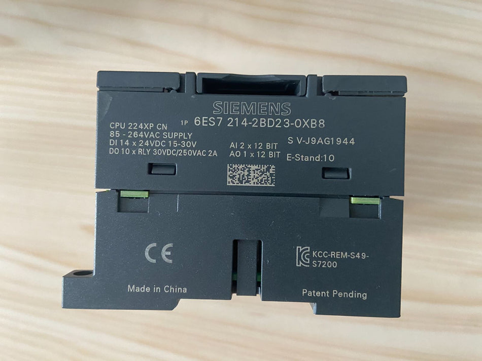 1 PC USADO Siemens 6ES7214-2BD23-0XB8 