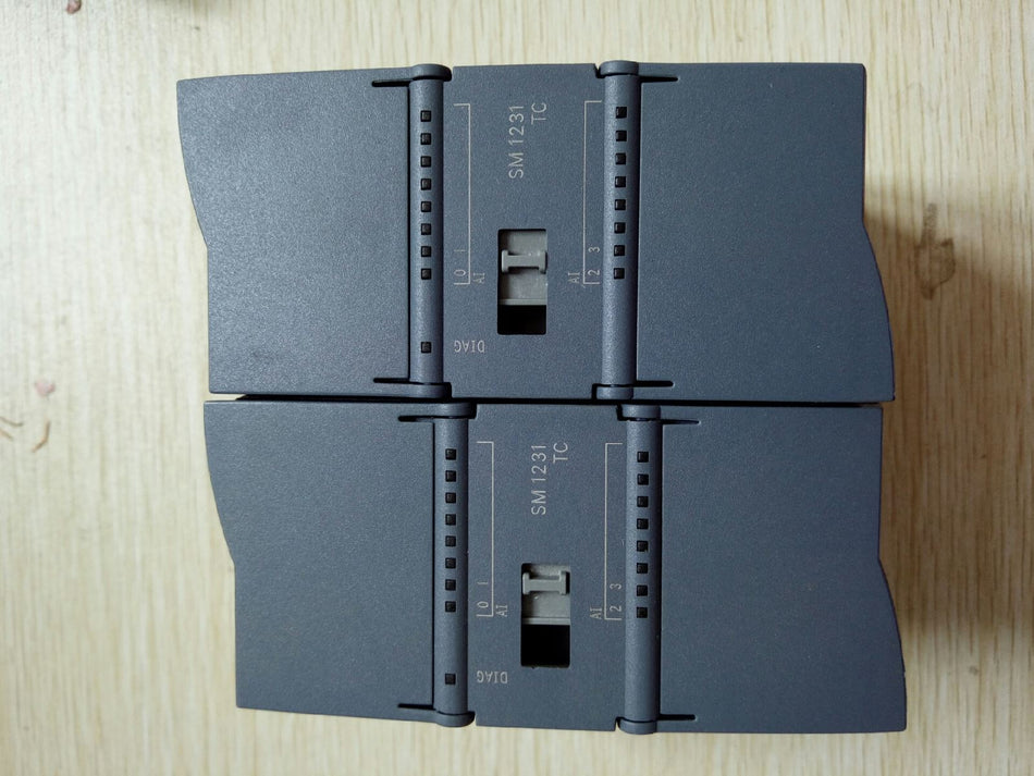 1 PC USADO Siemens 6ES7231-5QD30-0XB0