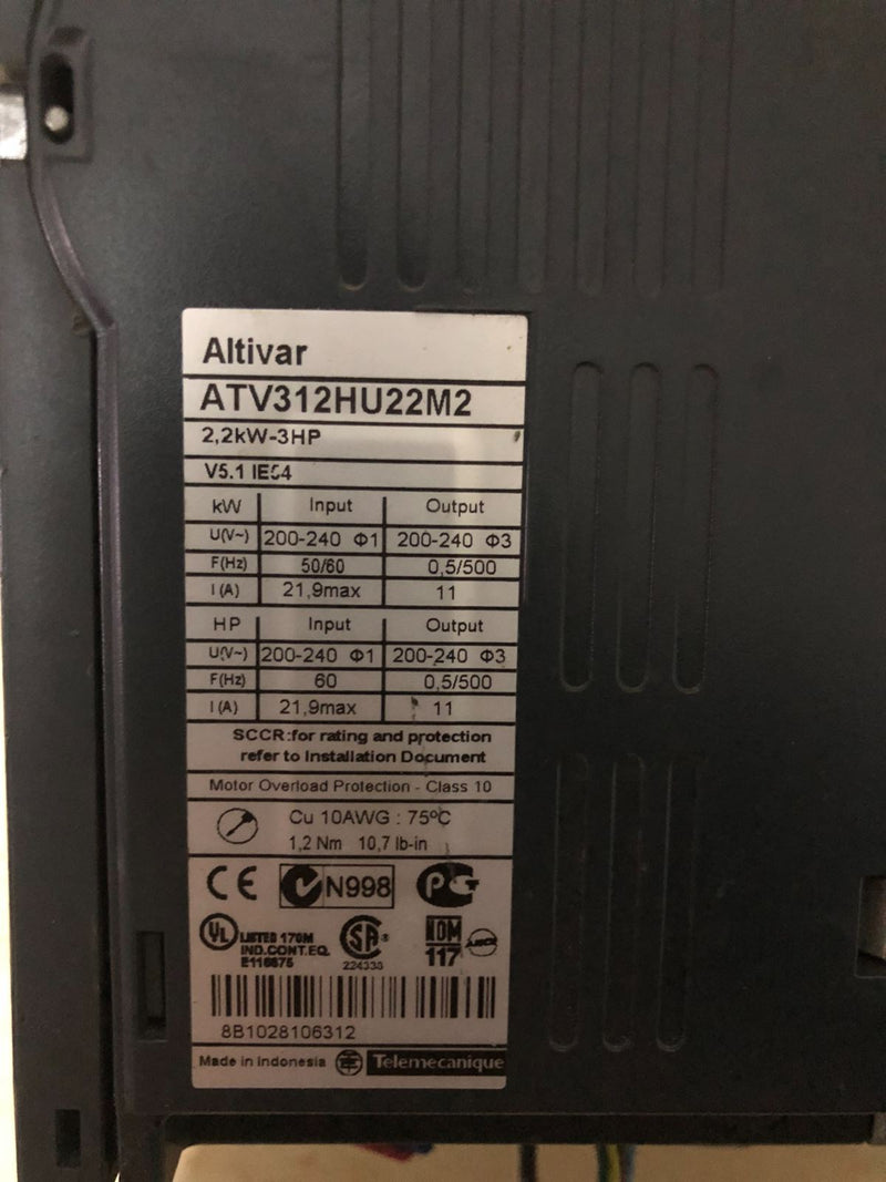 1 PC used For Schneider Electric ATV312HU22M2  A08