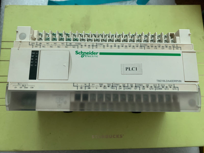 1 PC used For Schneider Electric TM218LDA40DRPHN new