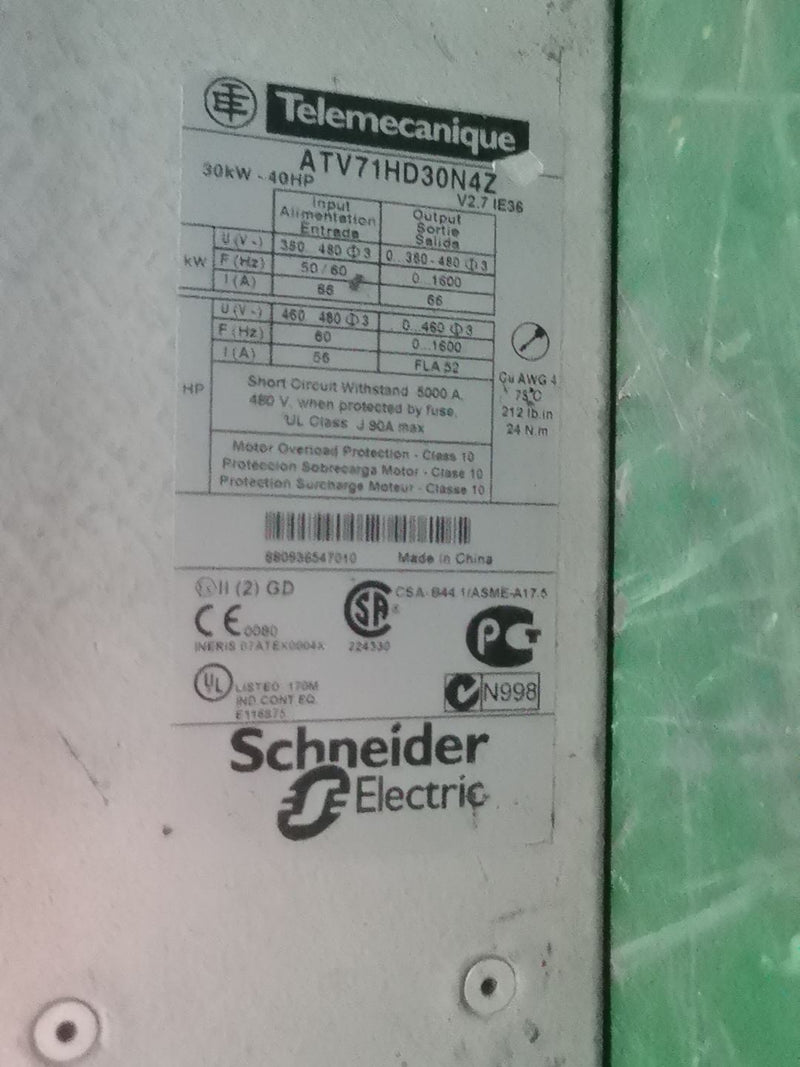 1PC FOR Schneider ATV71HD30N4Z Used mx1