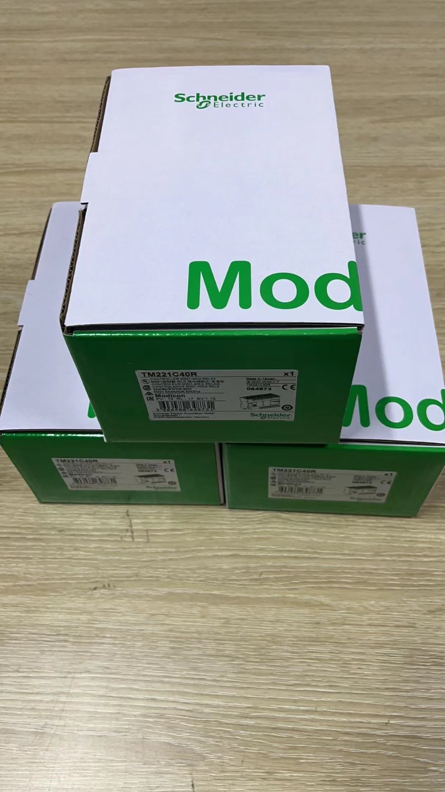 1 件全新适用于施耐德电气 TM221C40R A08 