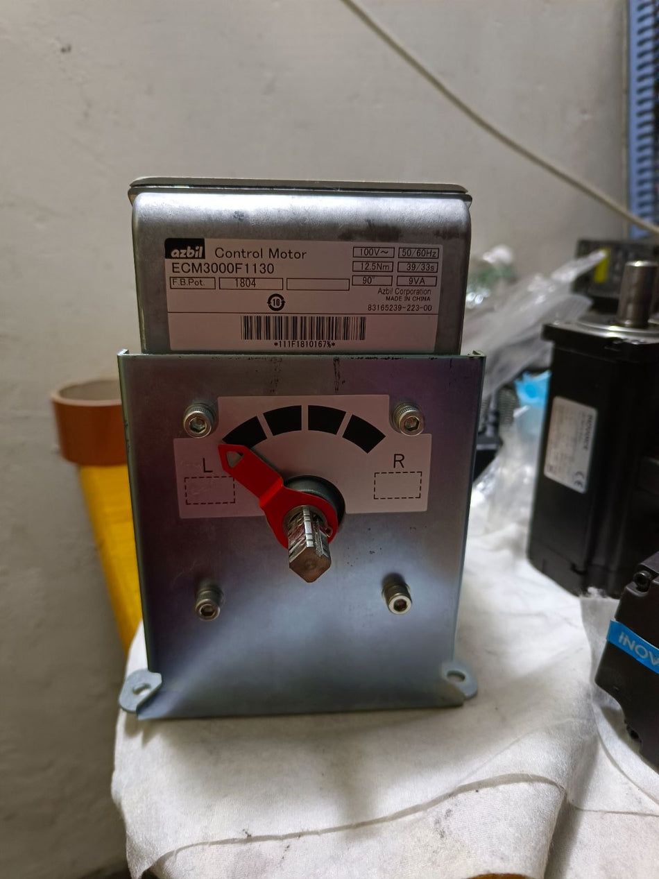 1PC AZBIL ECM3000F1130