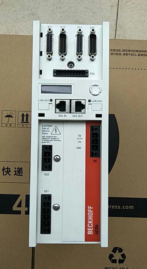 1PC倍福模块 AX5206-0000-0200 全新