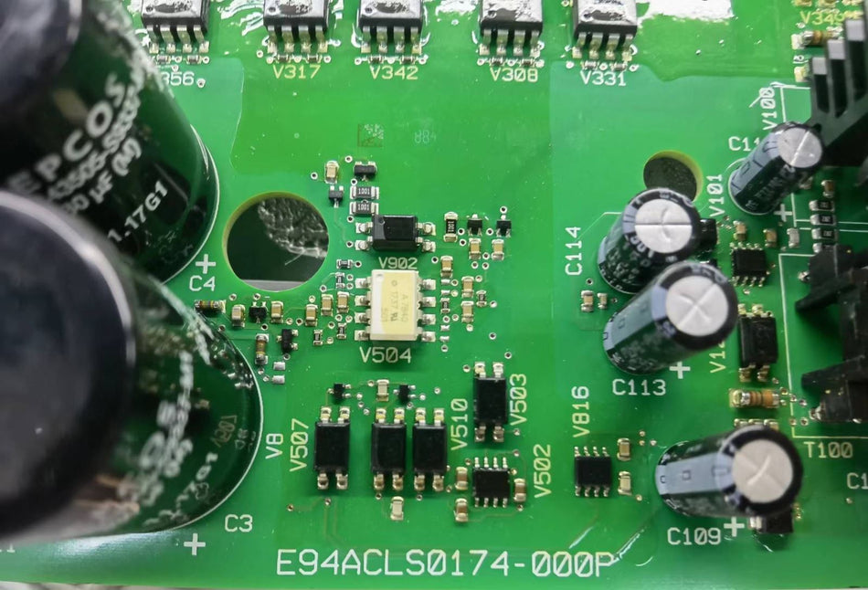 1PC lenze E94ACLS0174-000P 二手