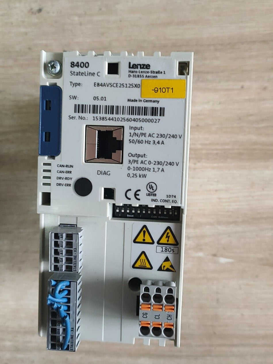 1PC LENZE E84AVSCE2512SX0 二手