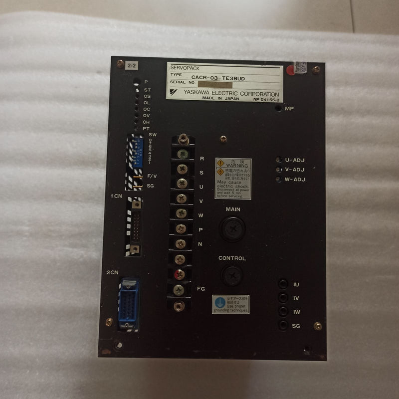 1PCS USED Yaskawa CACR-03-TE3BUD CACR03TE3BUD