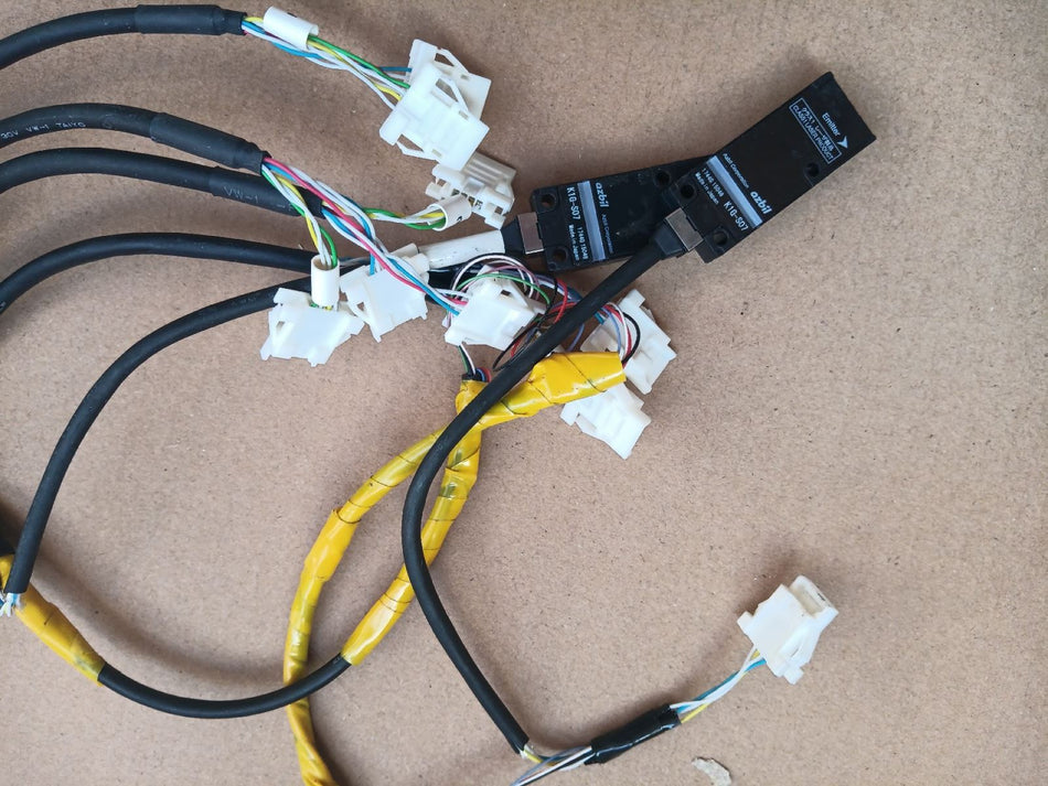 1PC AZBIL  k1g-s07 used