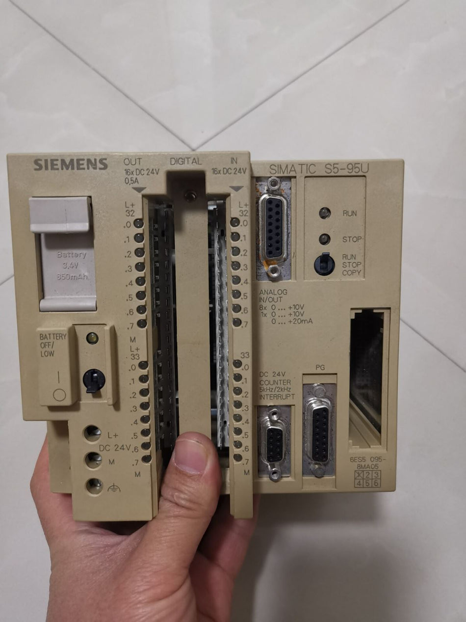 1PC SIEMENS 6ES5095-8MA05 novo 6ES50958MA05 sem caixa original