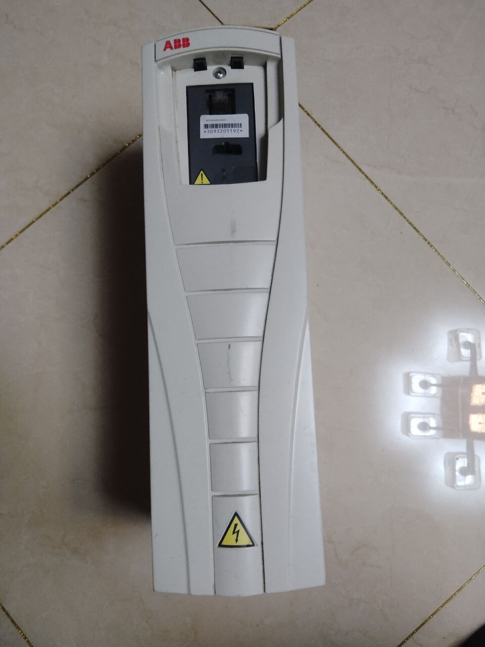 1 PC para ABB ACS550-01-015A-4 usado ACS55001015A4