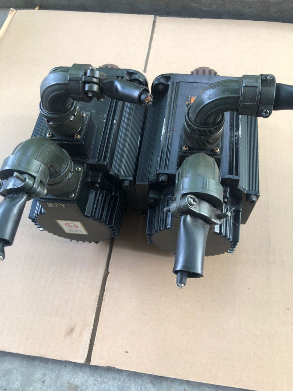 1PC For YASKAWA SGMGH-13ACA61 used
