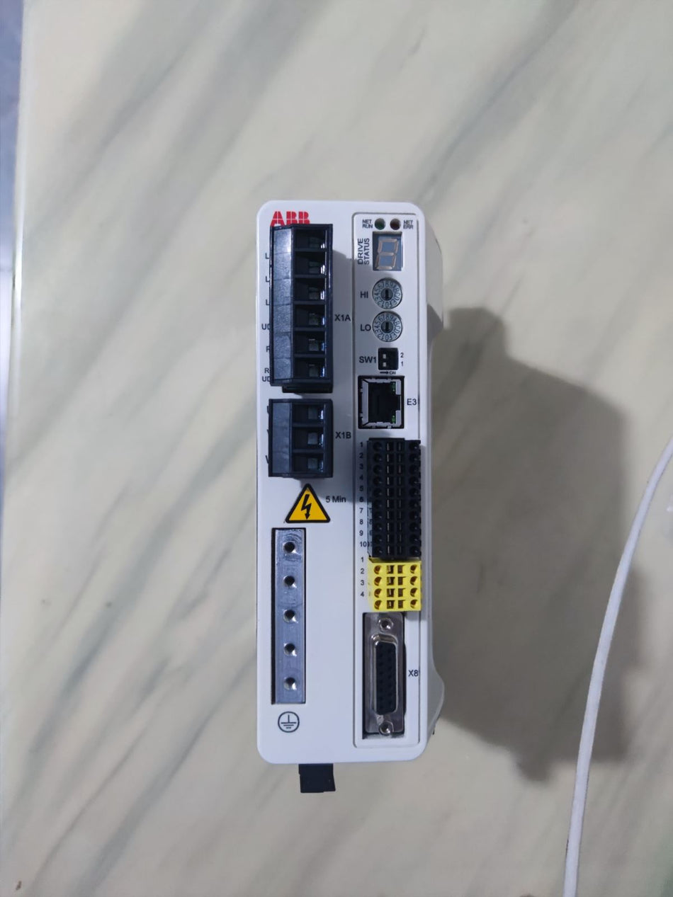1 PC para ABB MFE190-04UN-06A0-2 usado MFE19004UN06A02