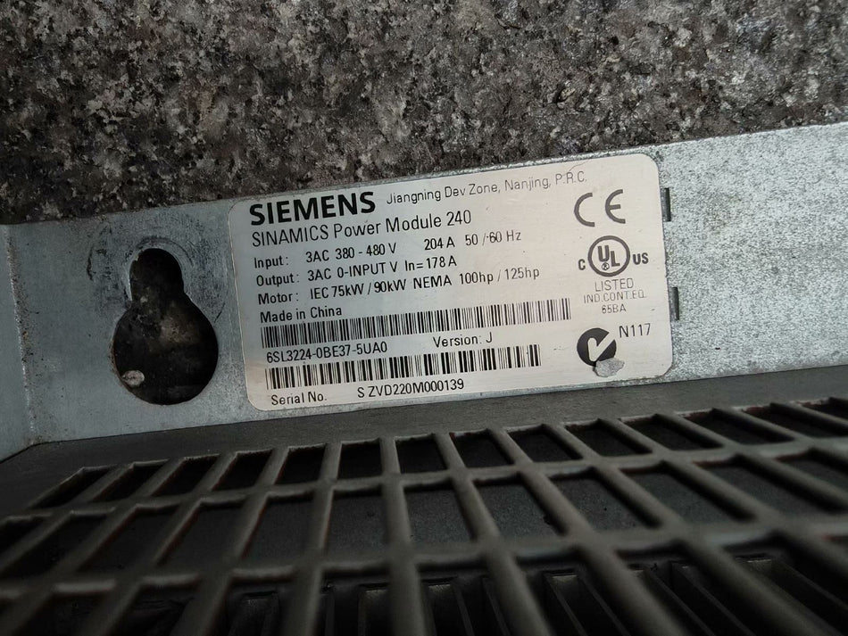 1PC para SIEMENS 6SL3224-0BE35-5UA0 usado 6SL32240BE355UA0