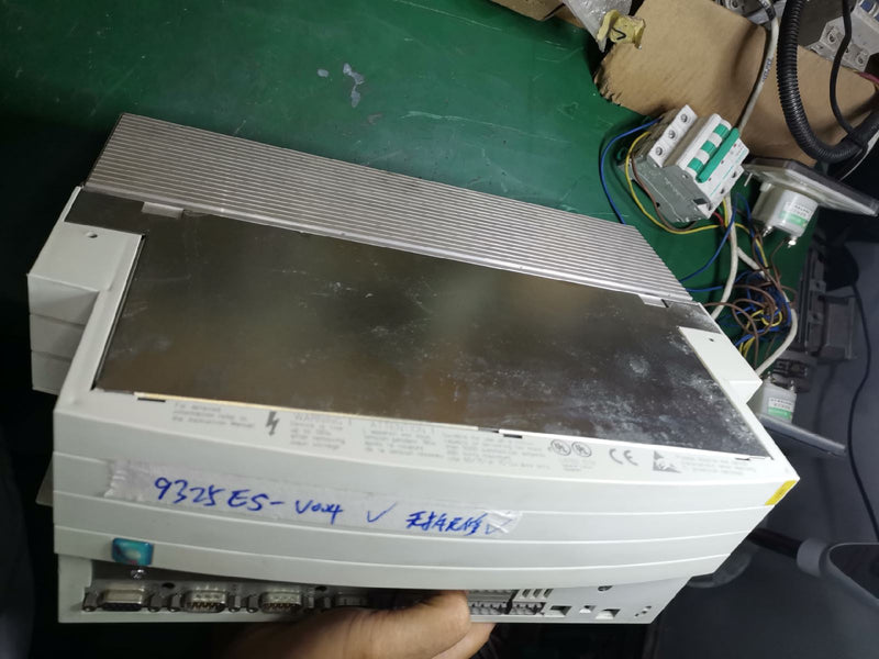 1PC Lenze EVS9325-ESV004 used