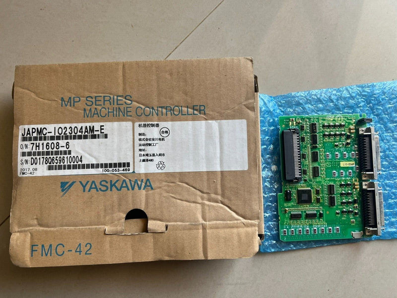 1PC yaskawa PLC JAPMC-IO2304-E NEW JAPMC-IO2304AM-E in mx stock