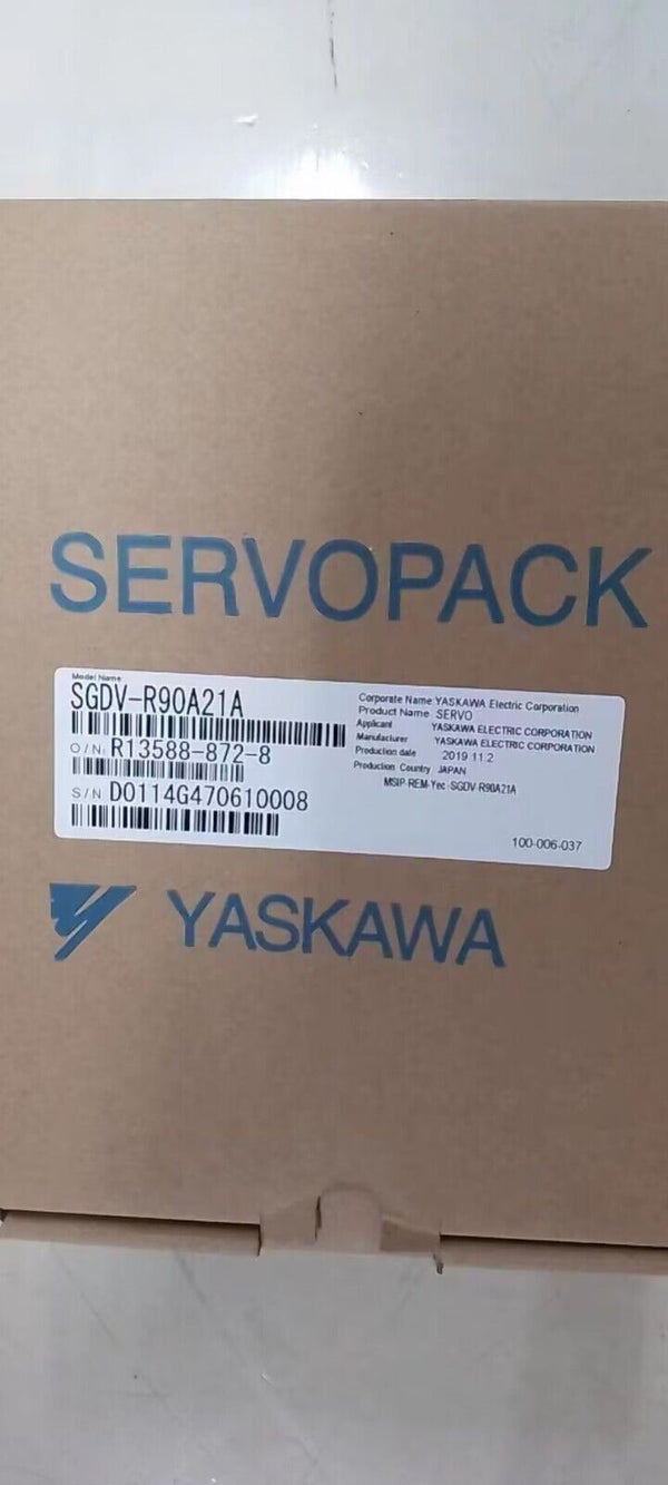 1PC YASKAWA SERVO Driver  SGDV-R90A21A new SGDVR90A21A in stock