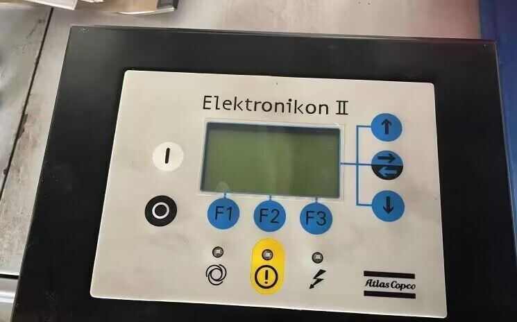 1 peça para Controlador de compressor de ar Atlas Copco 1900-0710-12 Elektronikon II USADO 