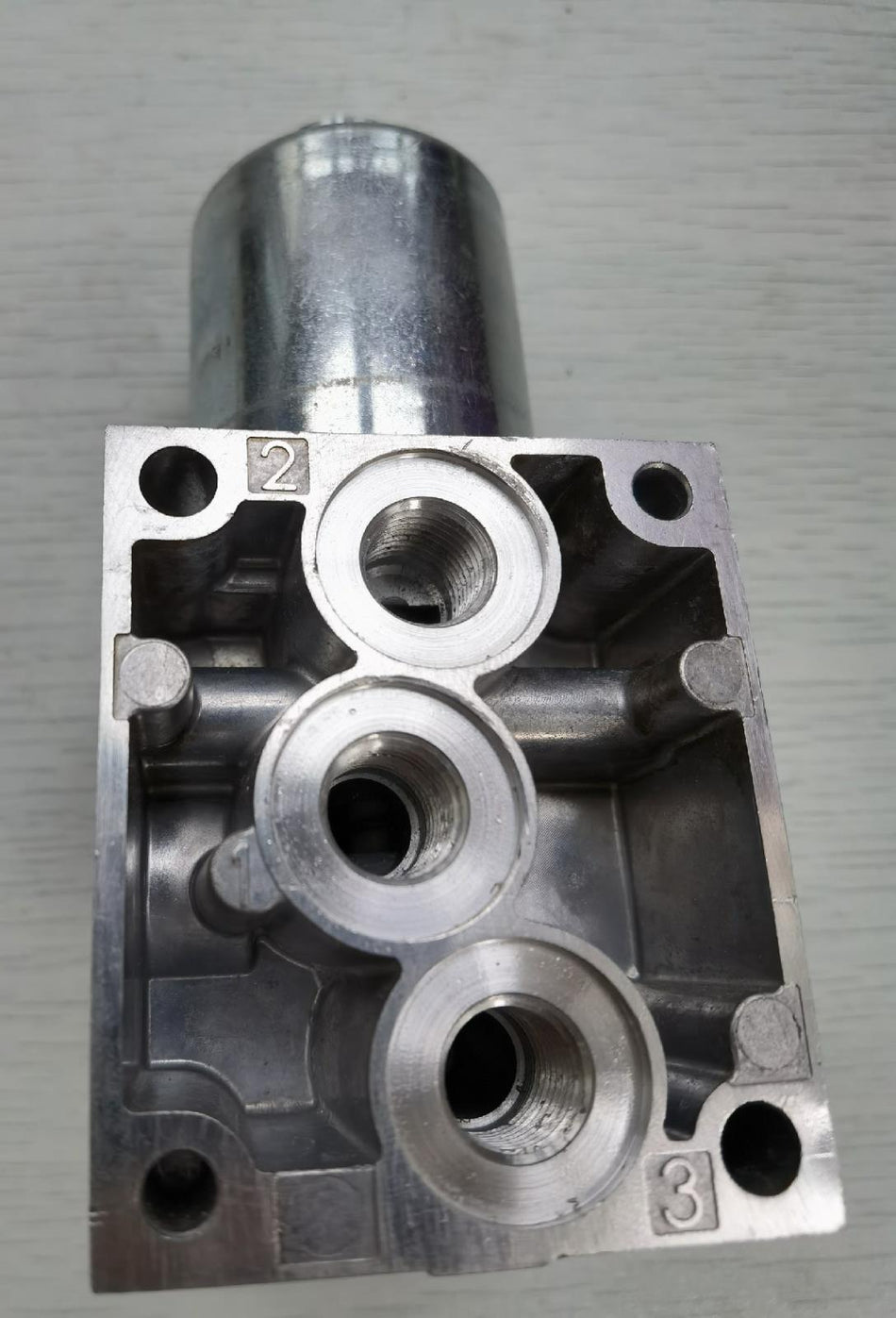 1PC For Rexroth R414002009 used