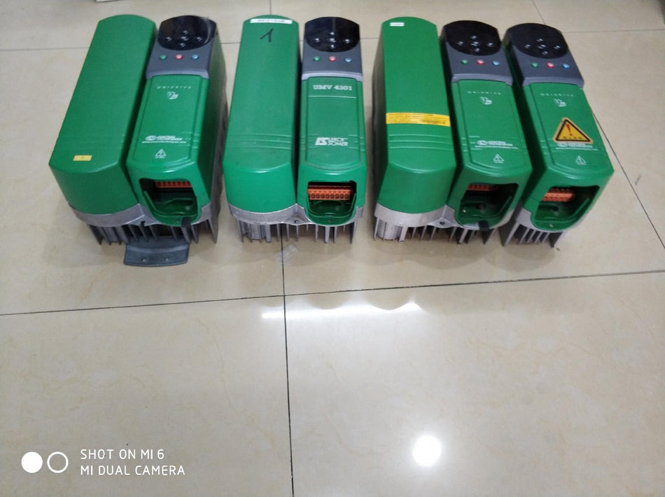 1PC 用于 Control Techniques UNI2402