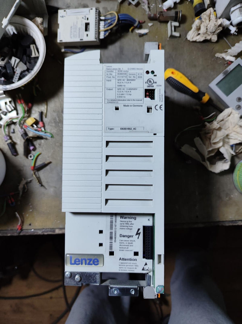 1PC for LENZE E82EV552_4C used E82EV5524C