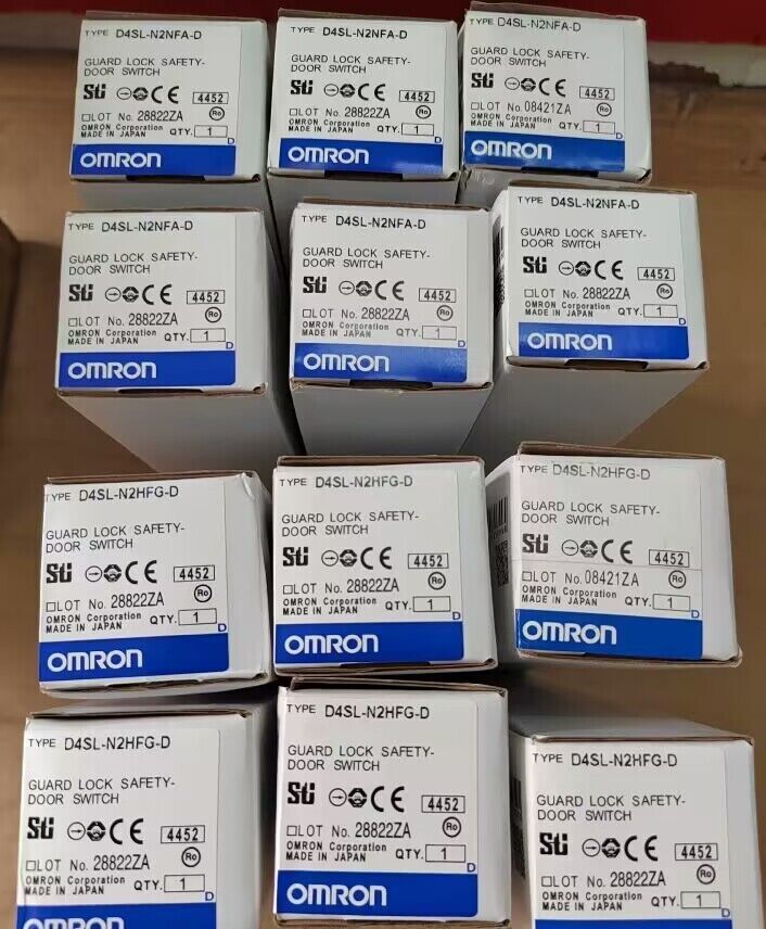 1PC FOR OMRON D4SL-N2HFG-D  NEW