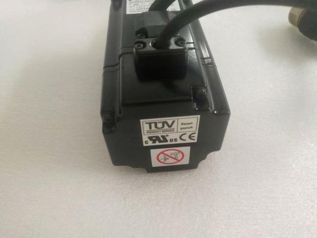 1PC FOR Yaskawa SGMAH-04AAA61D-OY New mx1