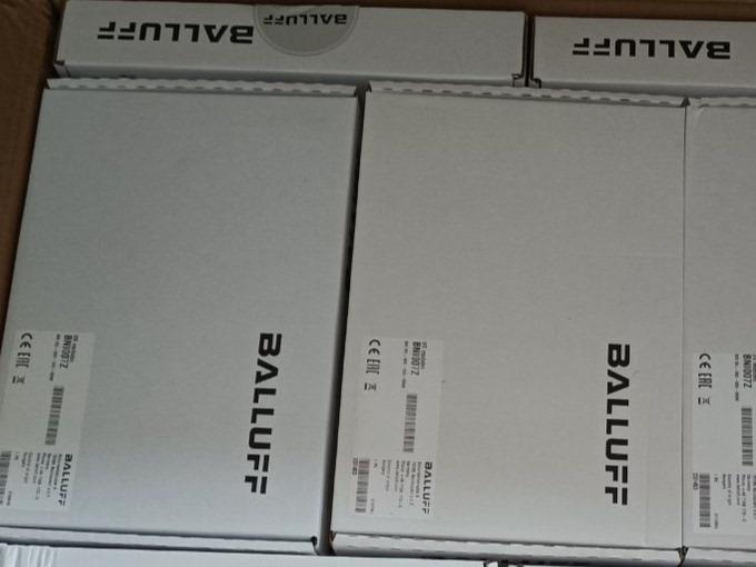 1 peça PARA BALLUFF M-404-045-401-07-S4 novo M40404540107S4 