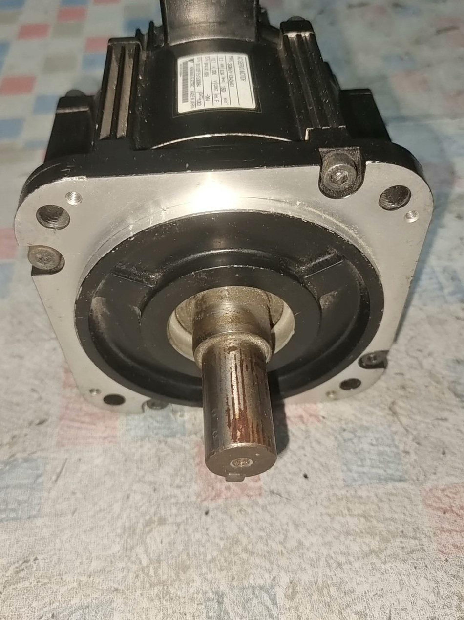 1PC para Yaskawa SGMGV-13ADA61 usado SGMGV13ADA61 