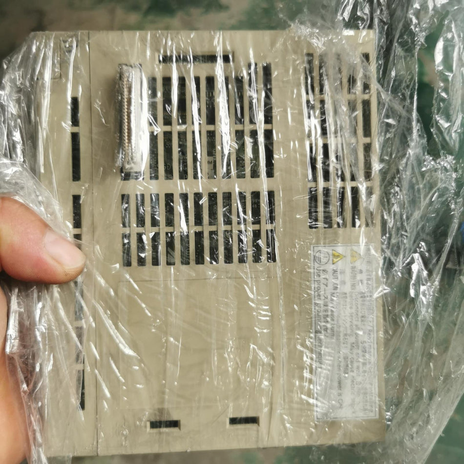 1PC for Yaskawa SGDH-02AE-OY used SGDH02AEOY