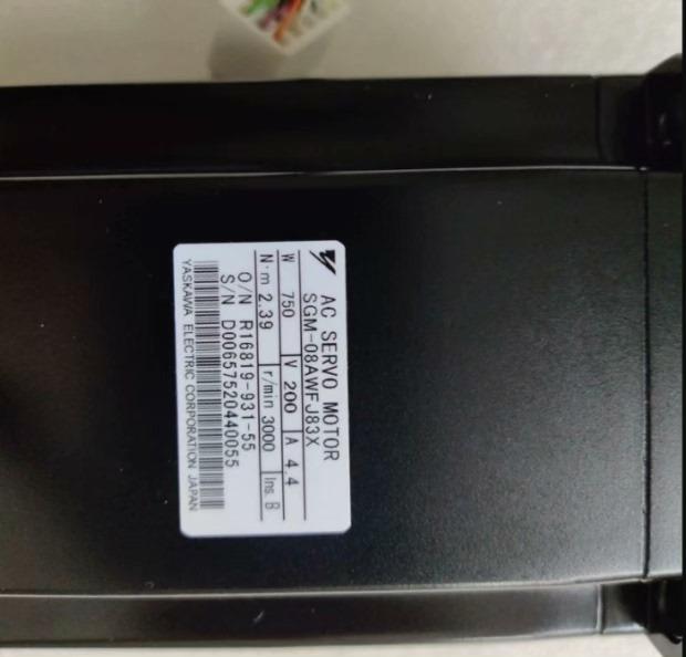 1PC for Yaskawa SGM-08AWFJA1 new SGM08AWFJA1