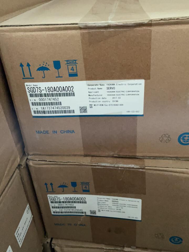 1PC FOR Yaskawa SGD7S-180A00A002 New mx1