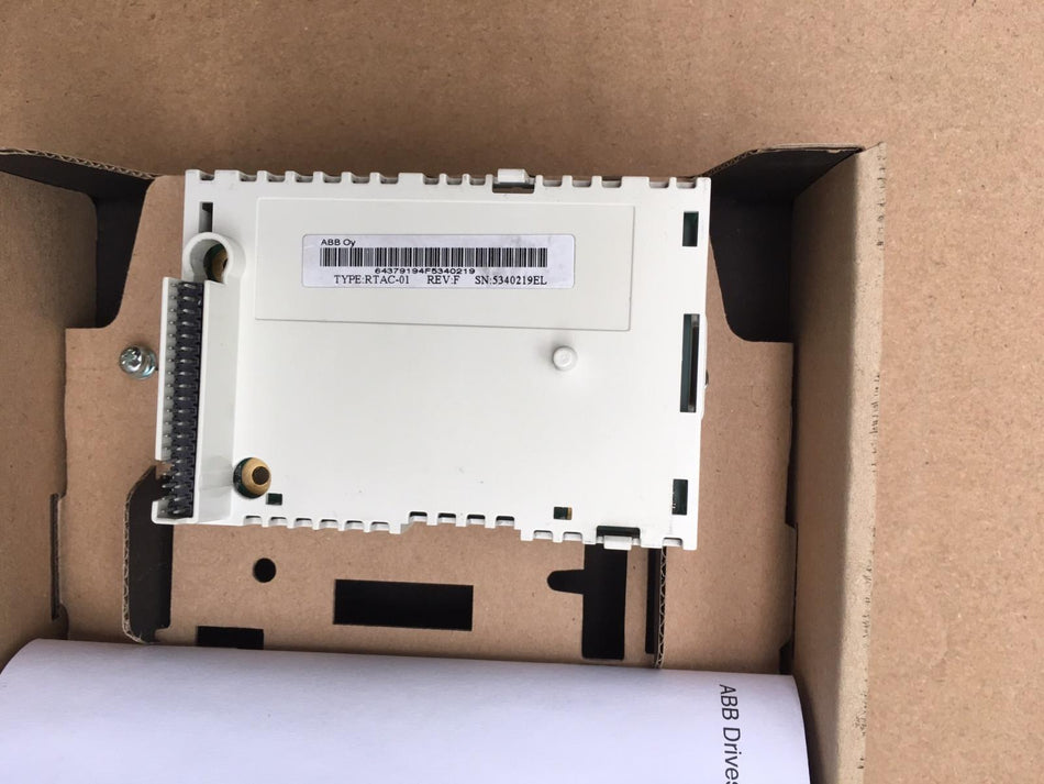 1PC para ABB RTAC-01 novo RTAC01 