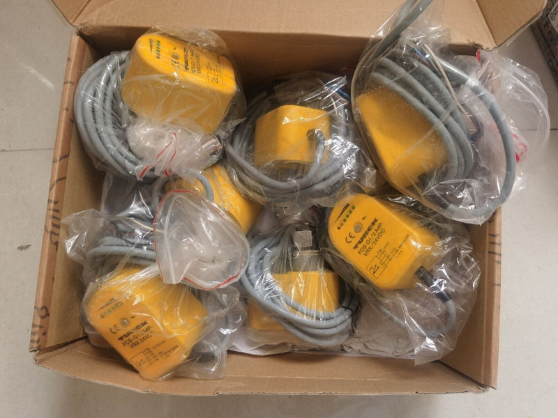1PC FOR TURCK FCS-G1/2A4P-VRX/24VDC new   in mx stock