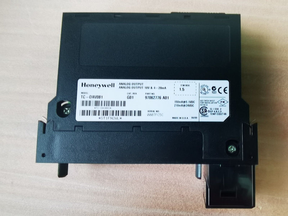 1 PC para HONEYWELL TC-OAVO81 usado TCOAVO81 em stock mx