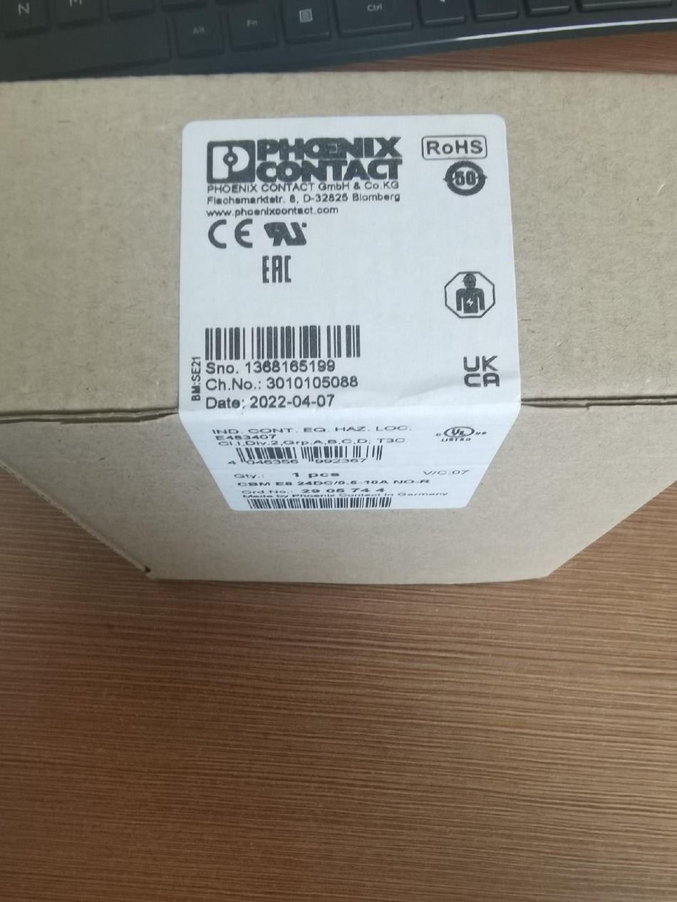 1 PC para Phoenix CBM E8 24DC/0,5-10A NO-R 2905744 novo 