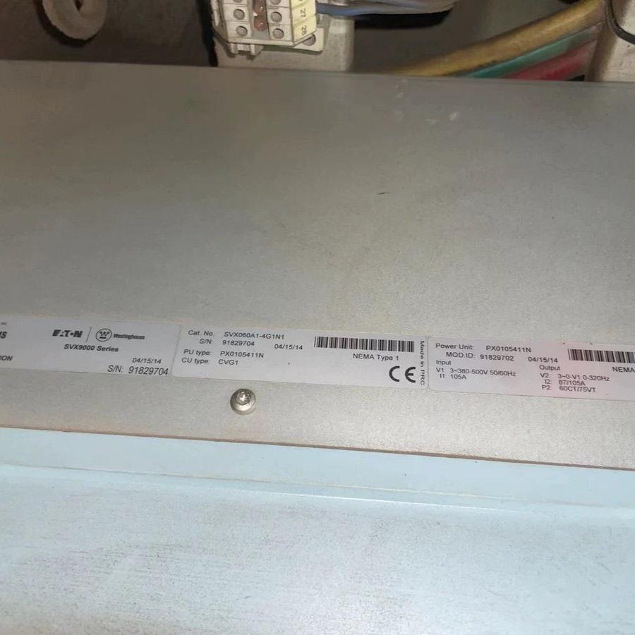 1 peça para Moeller SVX060A1-4G1N1 usado SVX060A14G1N1