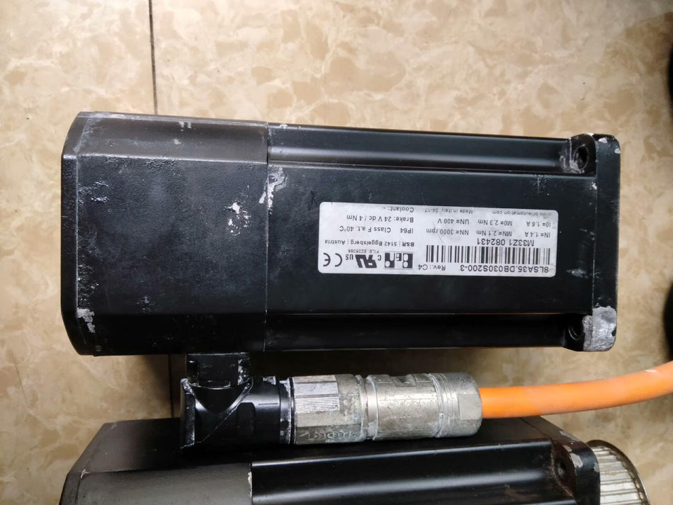 1 PC para B&amp;R 8LSA35.DB030S200-3 usado 