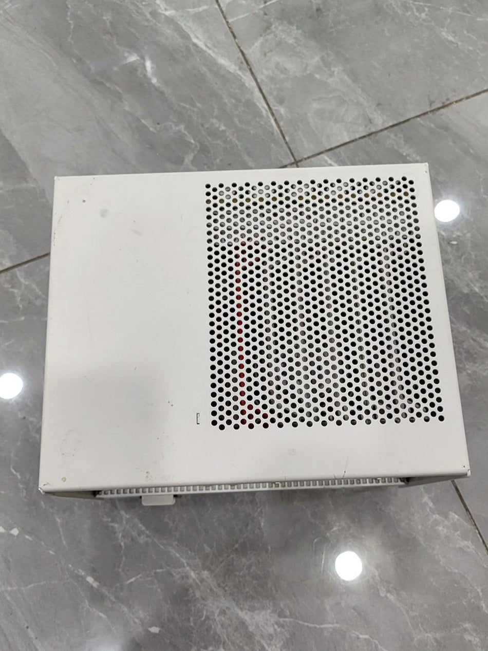 1PC para NI PXI-1036 usado PXI1036 