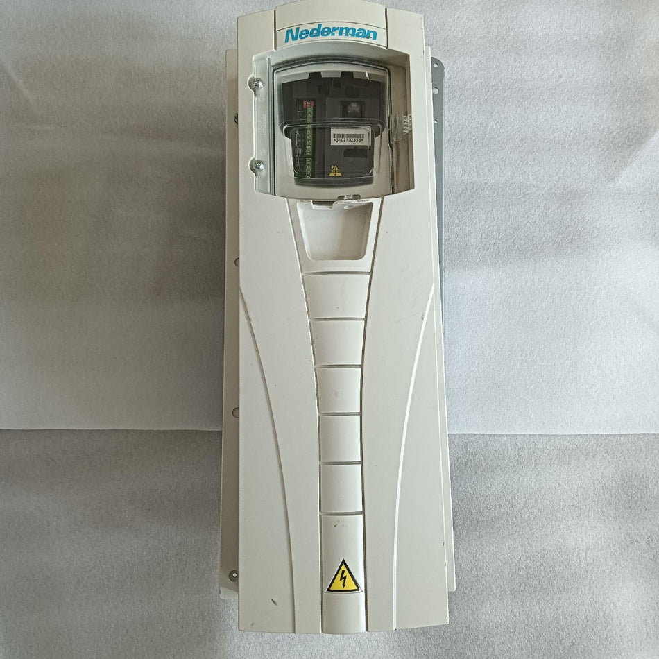 1PC 适用于 ABB ACS550-01-015A-4+B055 二手 ACS55001015A4+B055 