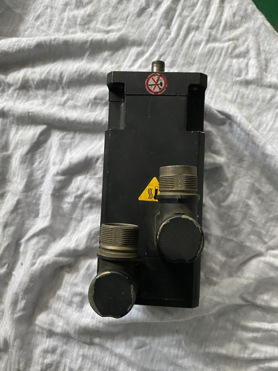 1PC para sem HR70C4-44S usado HR70C444S