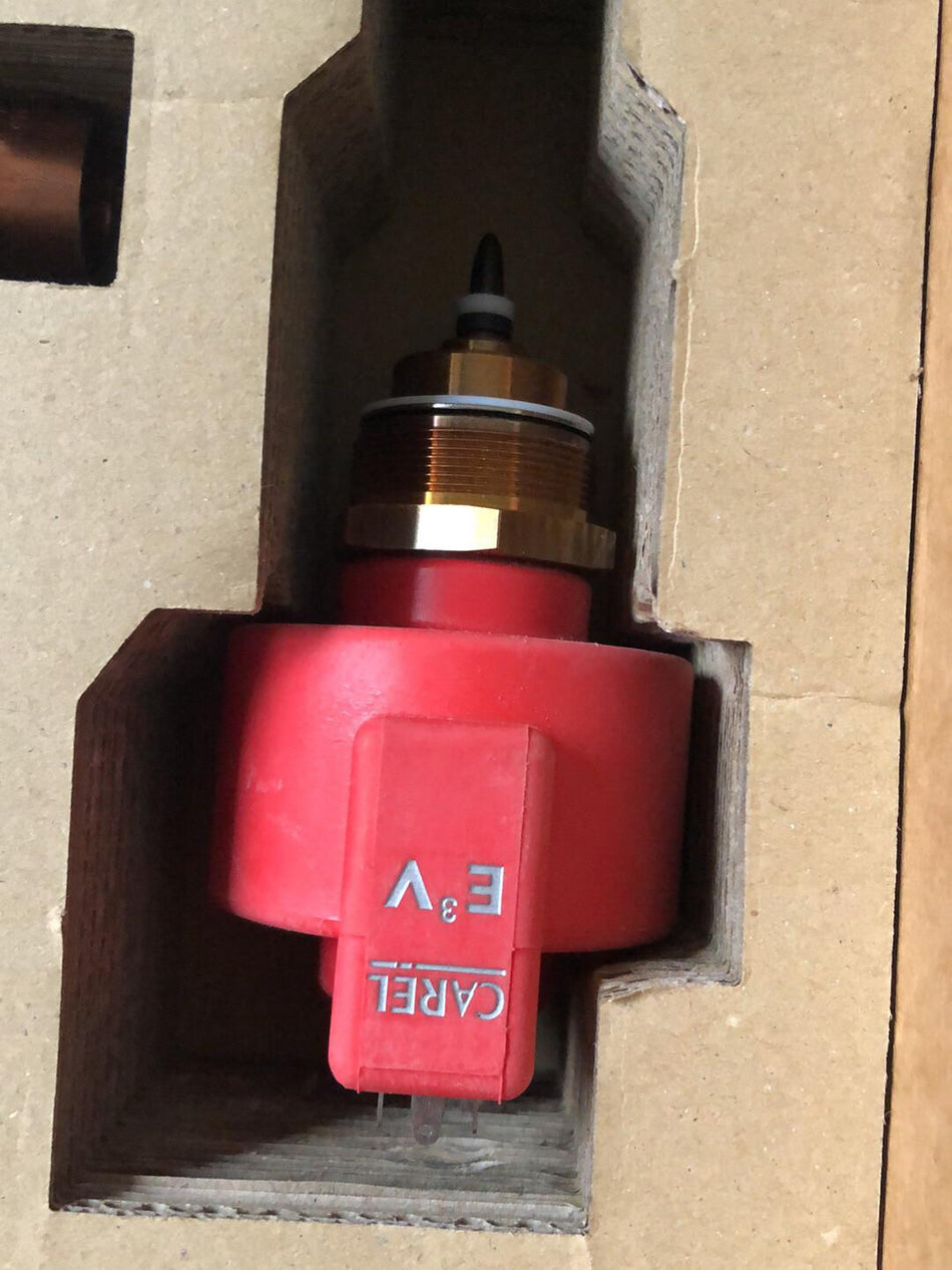 1PC para CAREL E3V45SSR10 novo