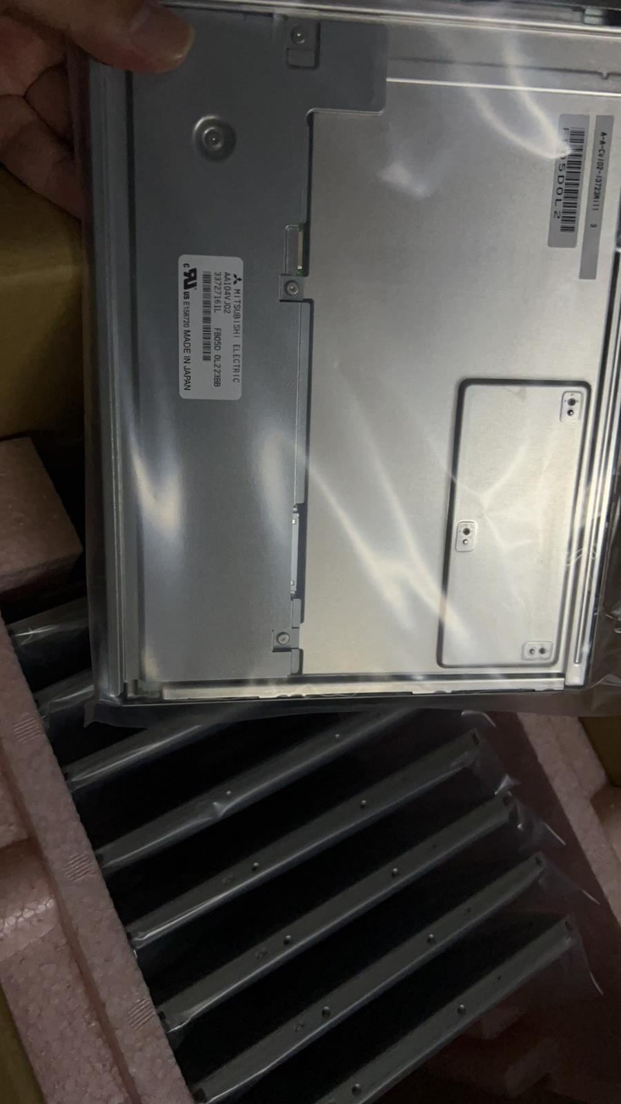 1PC 适用于三菱 AA104VJ02 二手