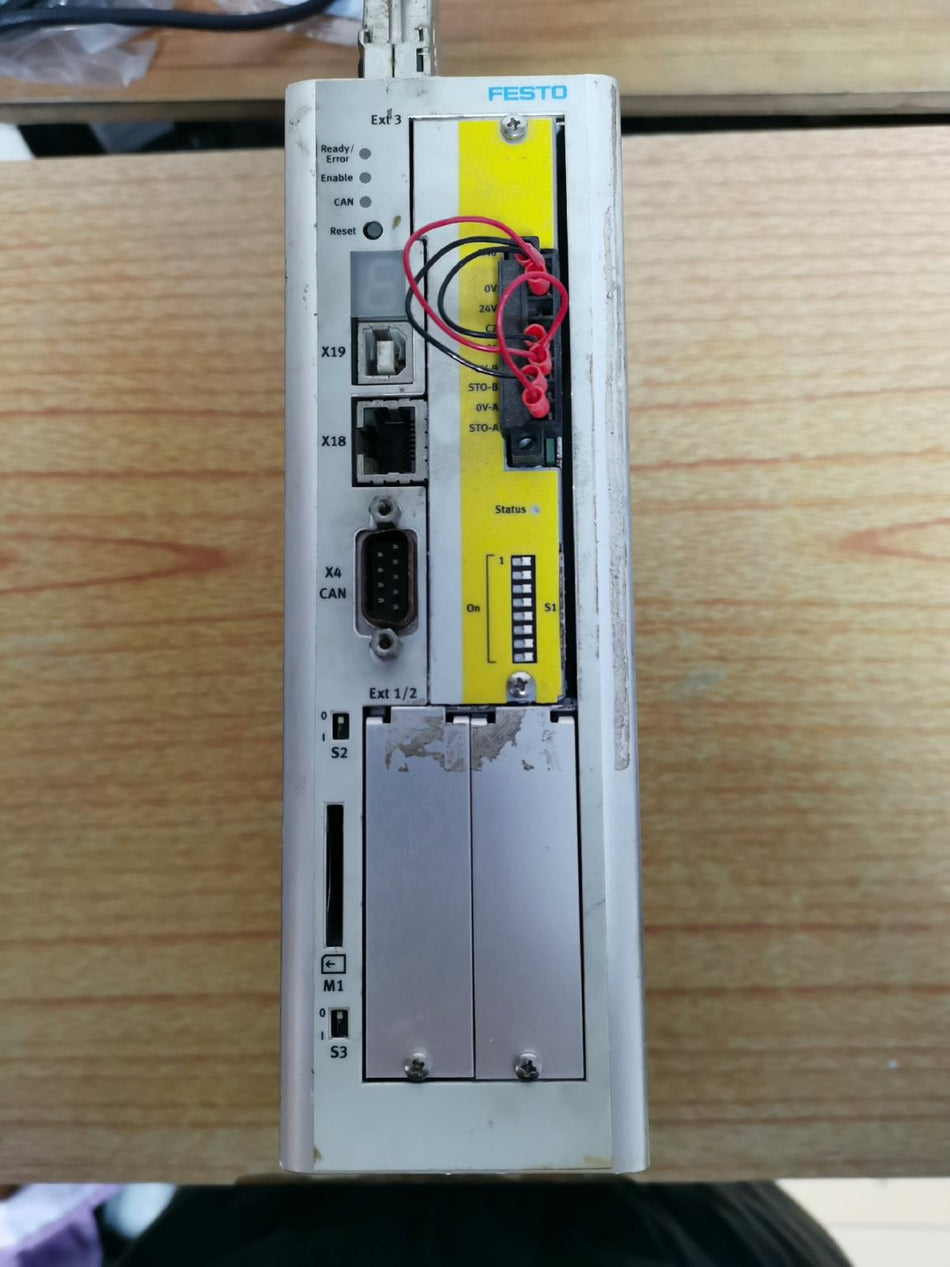 1PC para Festo CMMP-AS-C2-3A-M3 usado CMMPASC23AM3